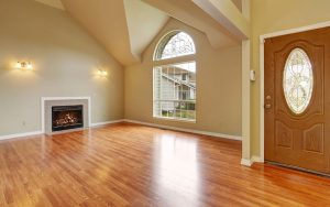 sala com piso de madeira